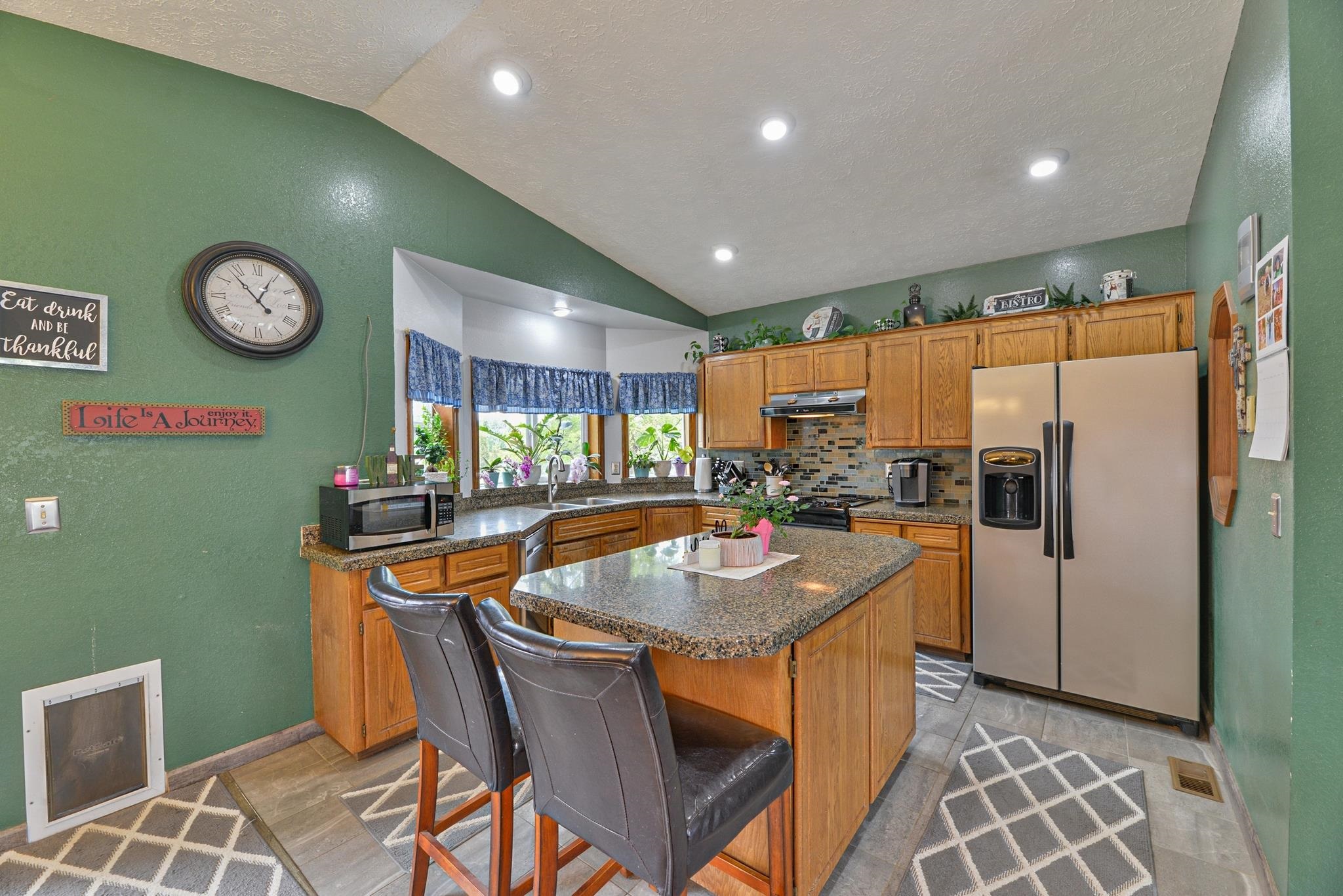 5024 East Ballard Road Colbert, WA 99005 - Photo 7 of 34