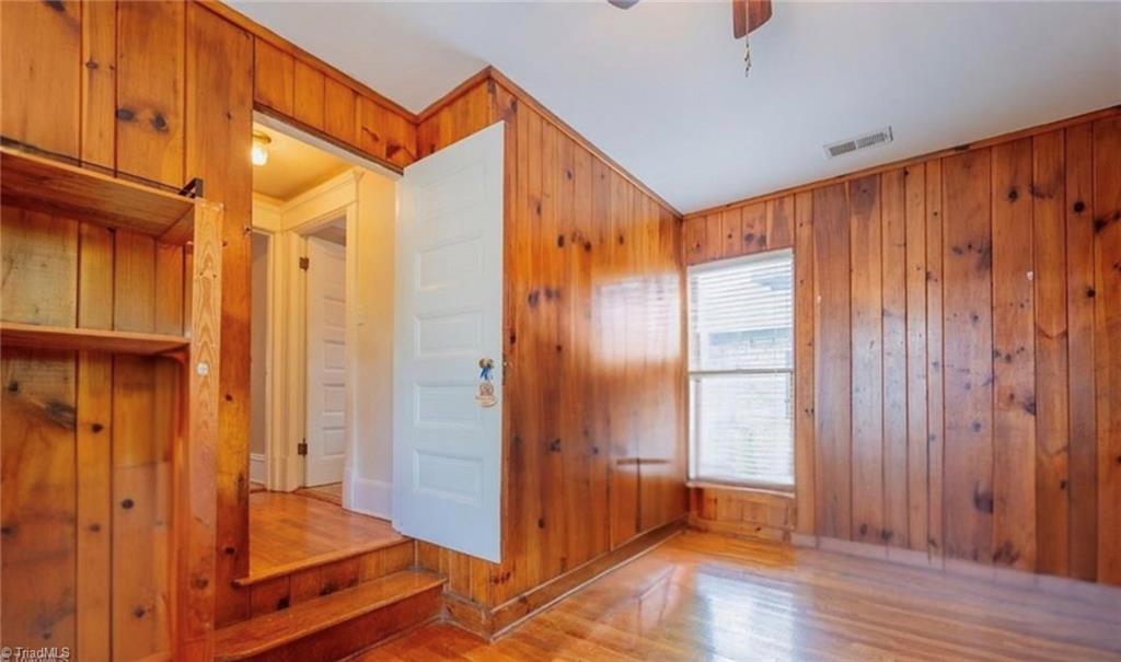 607 North Main Street Mount Airy, NC 27030 - Photo 27 of 39