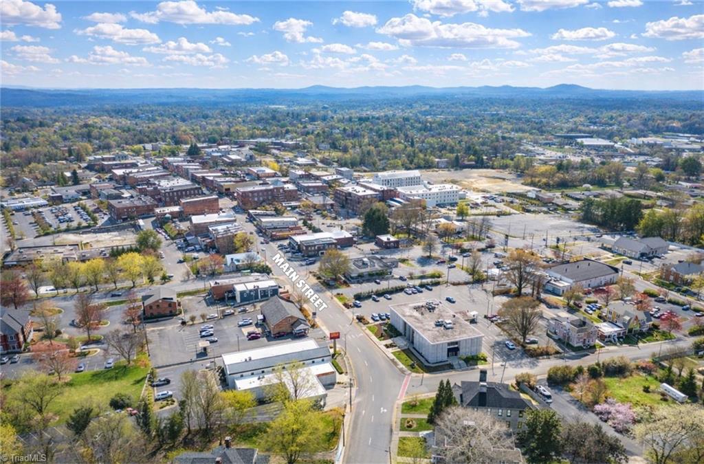 607 North Main Street Mount Airy, NC 27030 - Photo 38 of 39