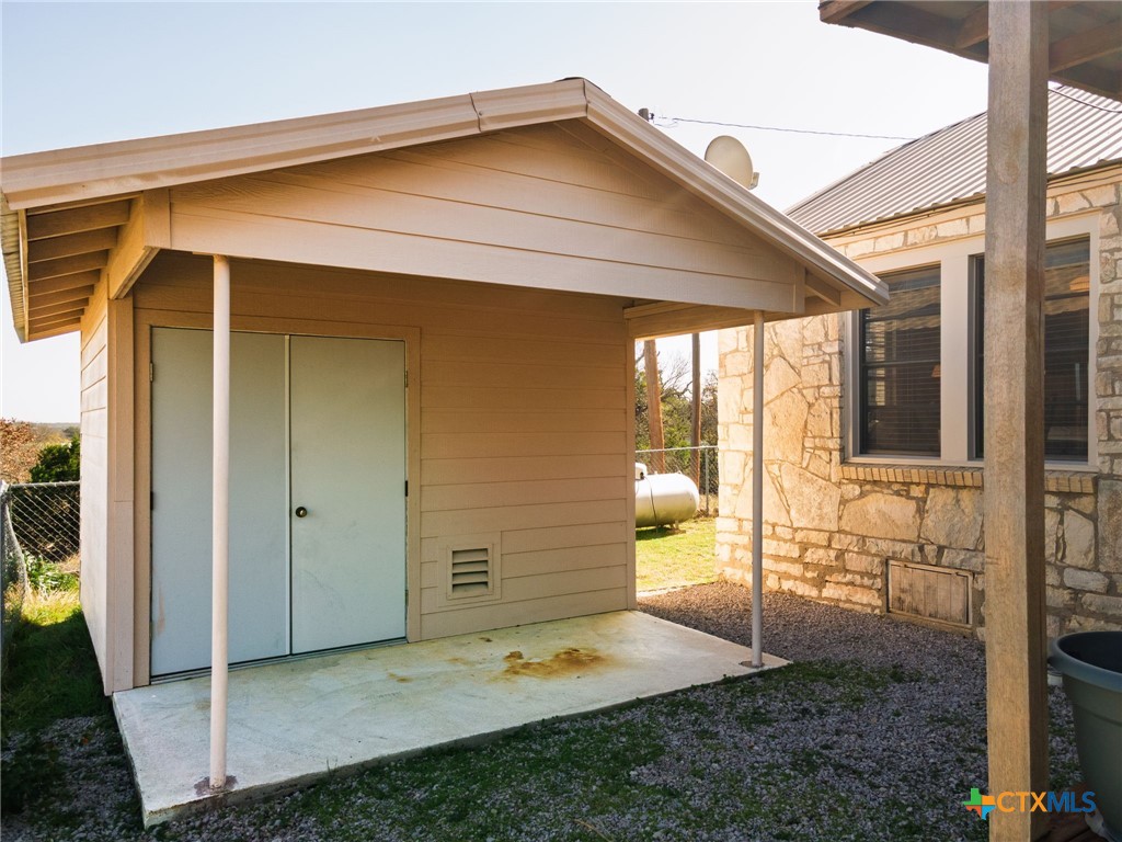 1003 North Ridge Street Lampasas, TX 76550 - Photo 28 of 44