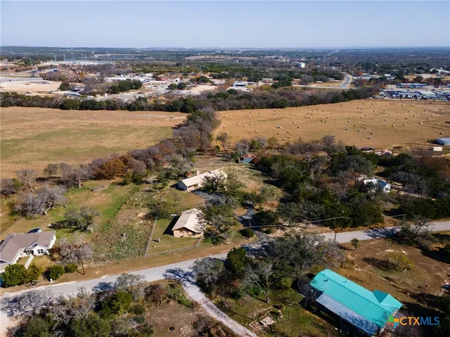 $439,000 | 1003 North Ridge Street, Lampasas, TX 76550