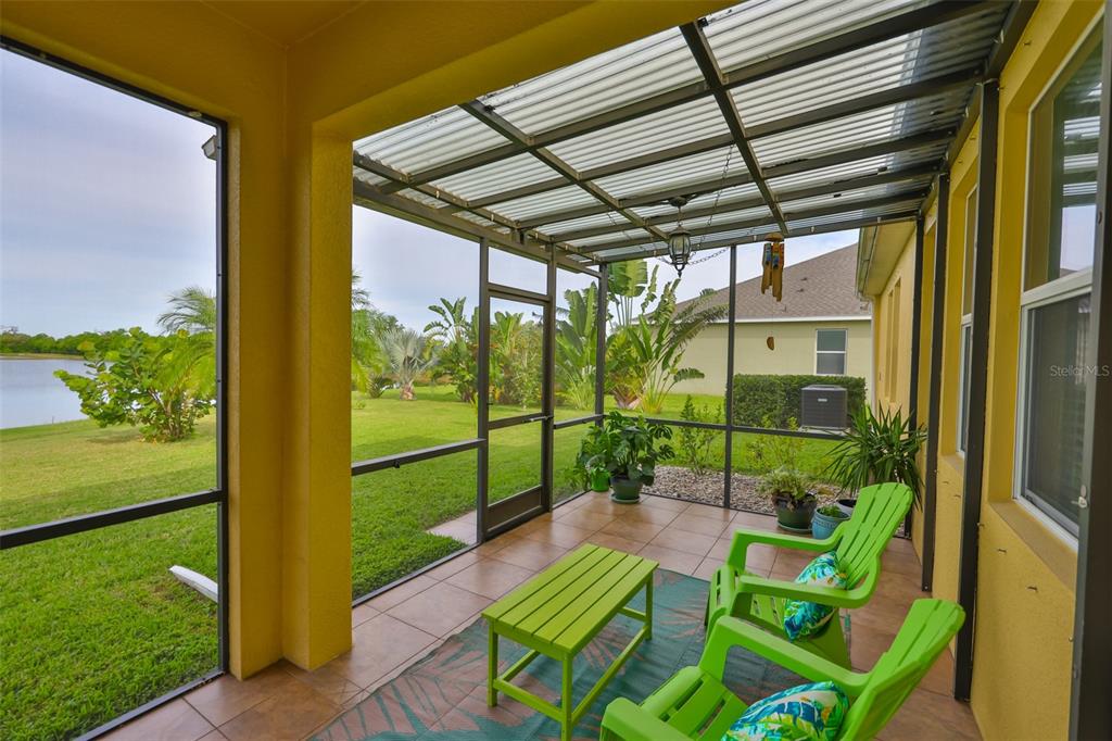 1516 Yale Castle Court Ruskin, FL 33570 - Photo 41 of 52 a garden view with a seating space