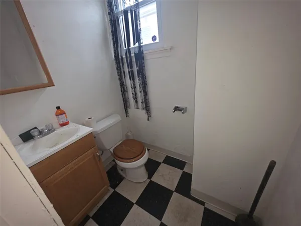 $1,000 | 1007 Pine Street, Endicott, NY 13760