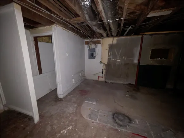 $1,200 | 1007 Pine Street, Endicott, NY 13760