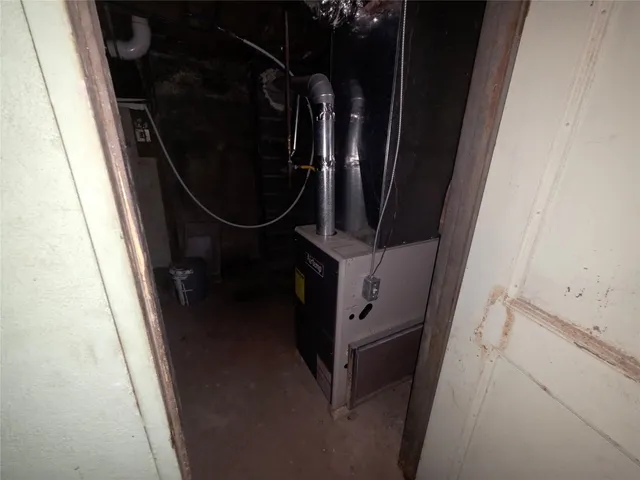 $1,200 | 1007 Pine Street, Endicott, NY 13760