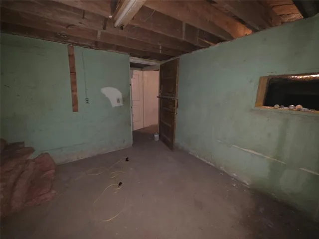 $1,200 | 1007 Pine Street, Endicott, NY 13760