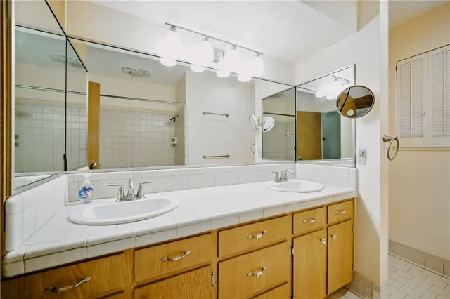 $349,000 | 750 Bradshaw Drive, Corpus Christi, TX 78412