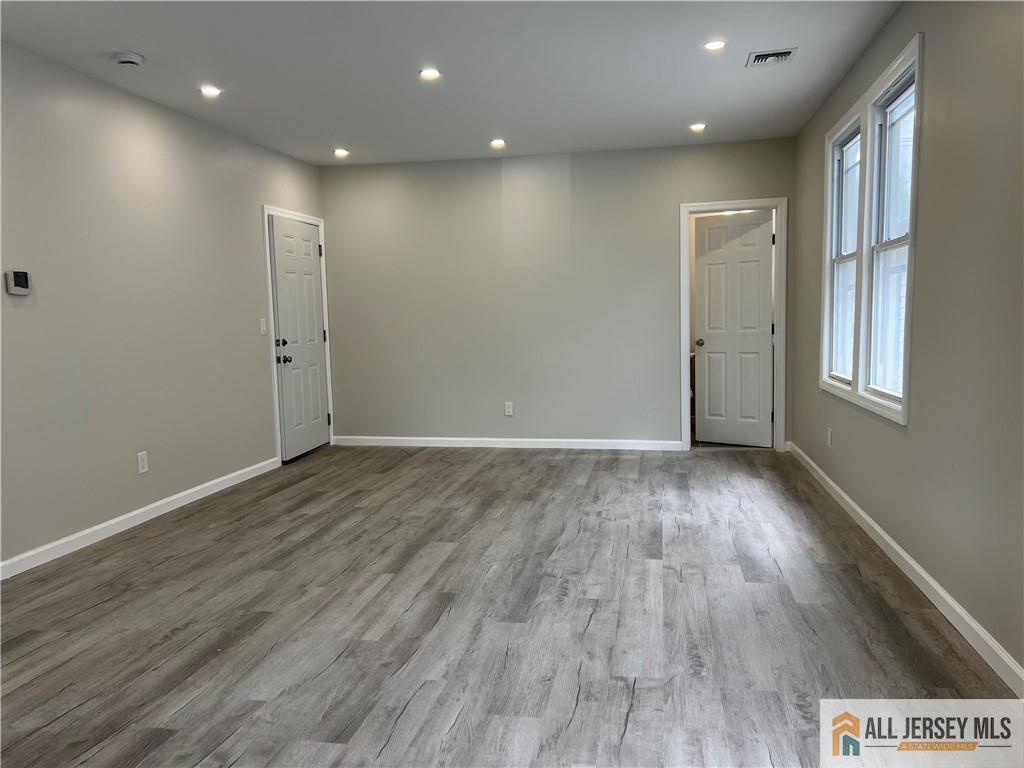 588 Livingston Avenue, Unit 2B North Brunswick, NJ 08902 - Photo 13 of 25