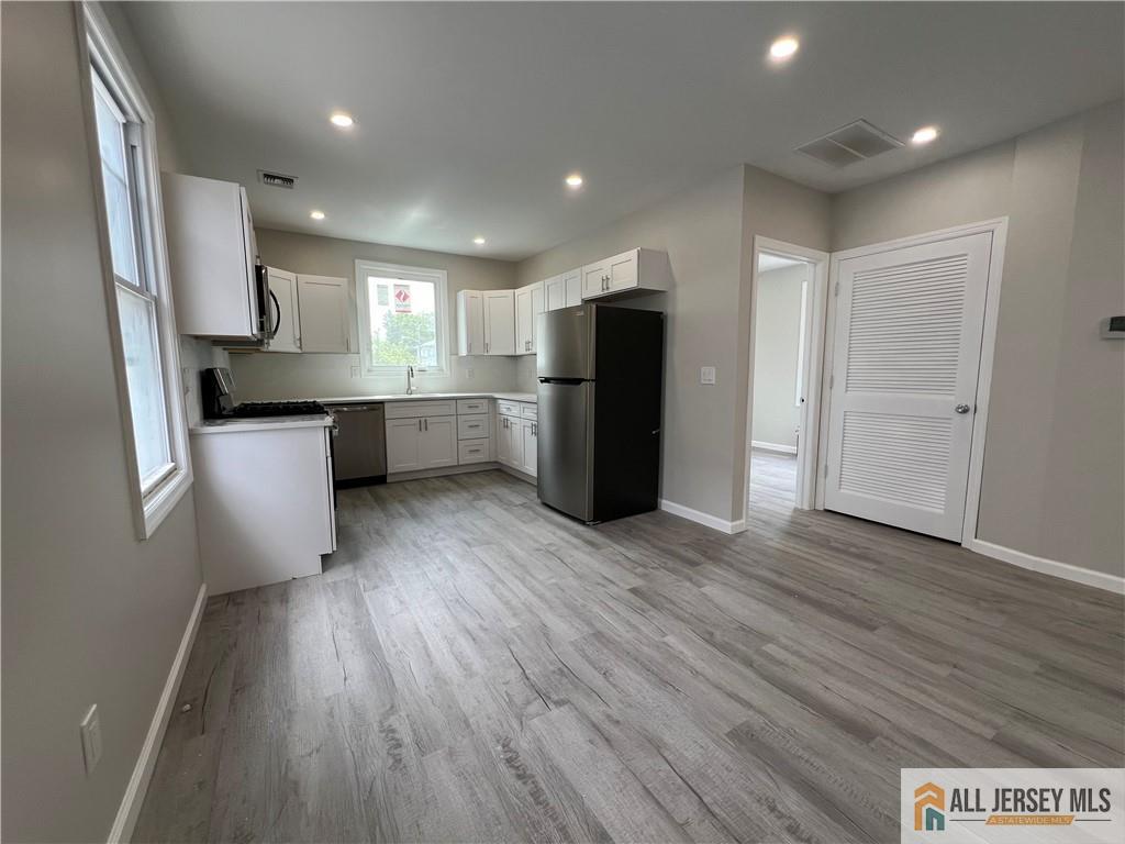 588 Livingston Avenue, Unit 2B North Brunswick, NJ 08902 - Photo 6 of 25