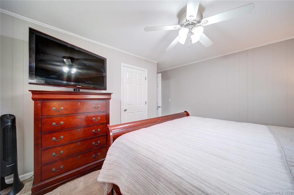 39356 Holly Ridge Road New London, NC 28127 - Photo 31 of 48 Gallery Image 31