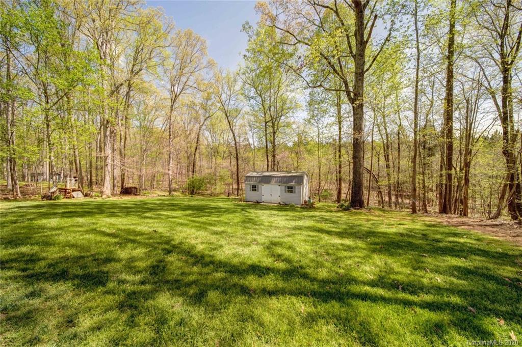 39356 Holly Ridge Road New London, NC 28127 - Photo 37 of 48 Gallery Image 37