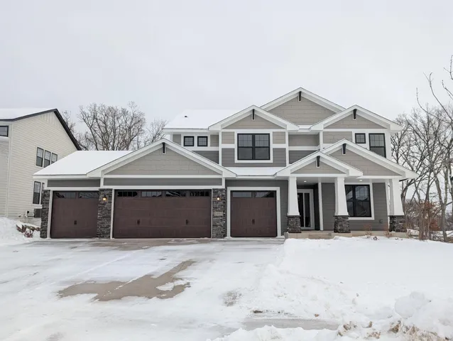 $959,045 | 1955 Royal Boulevard North, Lake Elmo, MN 55042