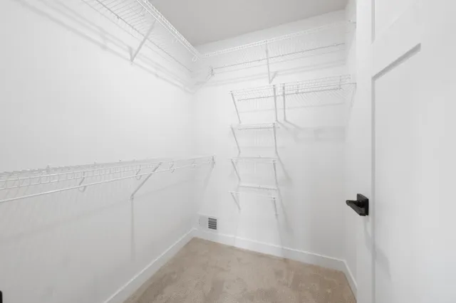 $959,045 | 1955 Royal Boulevard North, Lake Elmo, MN 55042