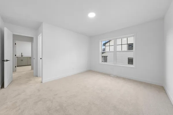 $962,045 | 1955 Royal Boulevard North, Lake Elmo, MN 55042