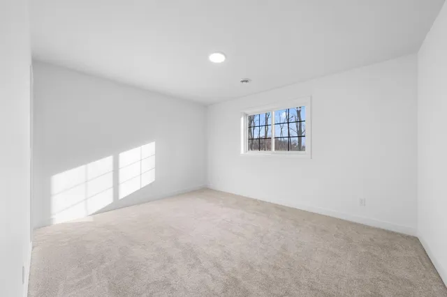 $959,045 | 1955 Royal Boulevard North, Lake Elmo, MN 55042