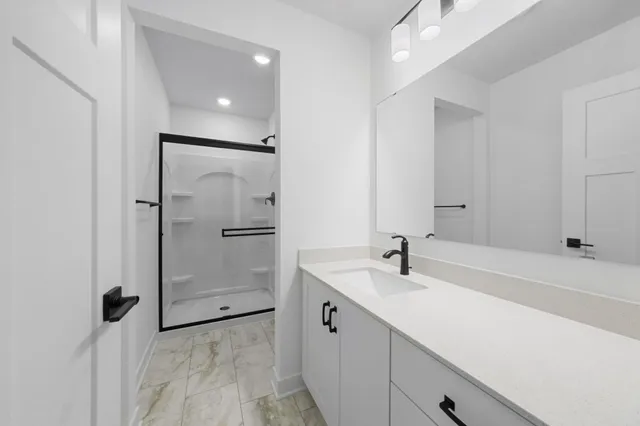 $959,045 | 1955 Royal Boulevard North, Lake Elmo, MN 55042