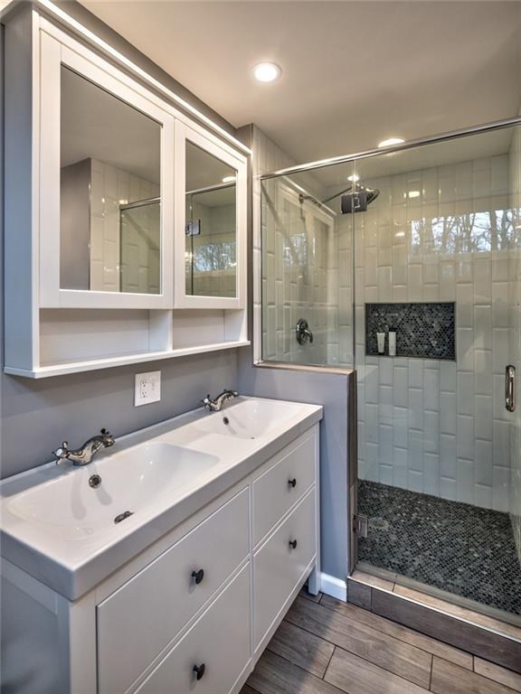 745 Spang Road Baden, PA 15005 - Photo 17 of 25 Vanity - His and Her Sinks & Mirrors, Custom Shower