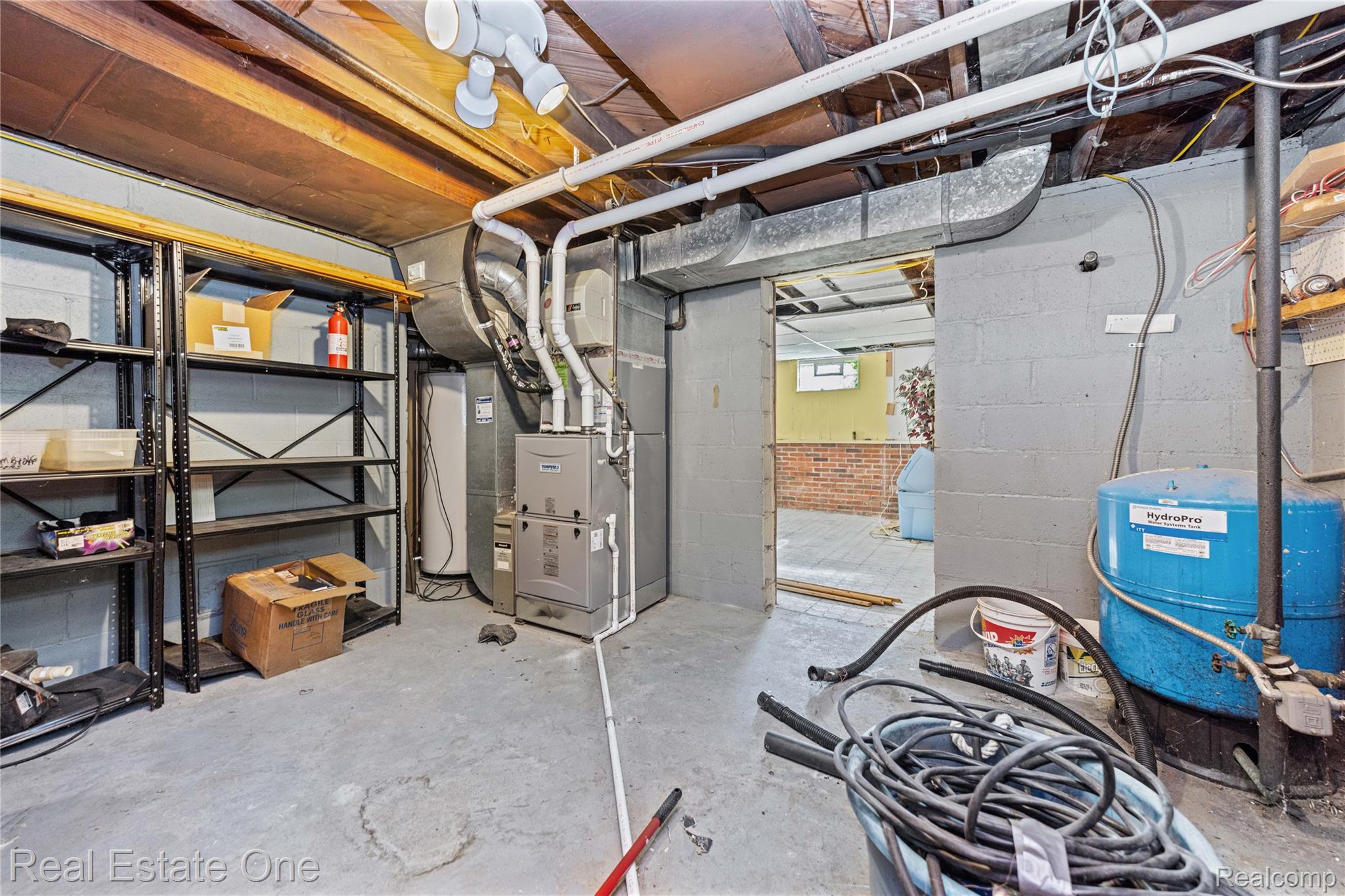 9585 North Eston Road Clarkston, MI 48348 - Photo 36 of 60 9585 N Eston - OnDemand Pix Photography (31).jpg