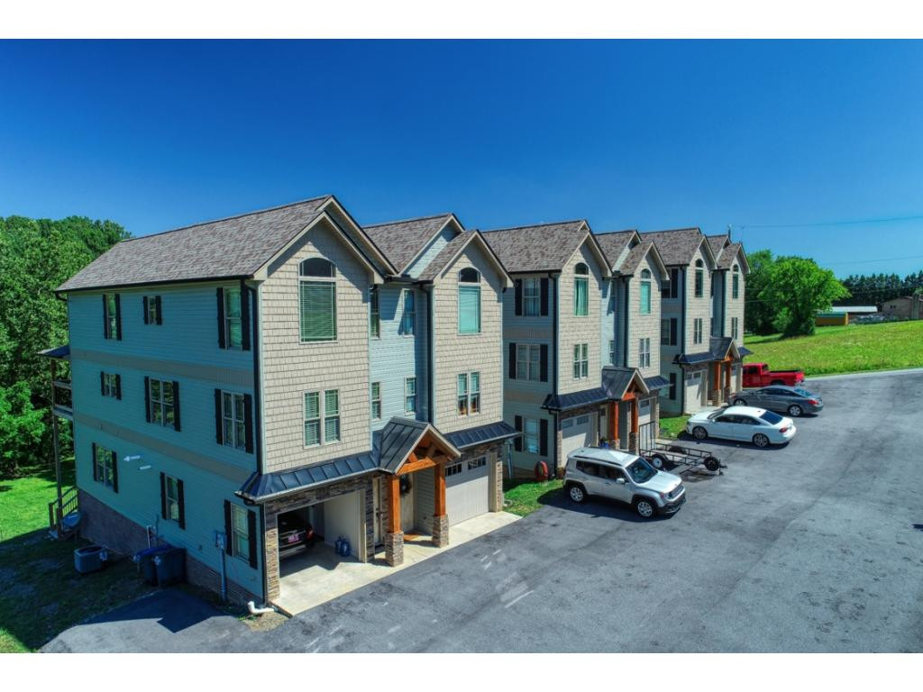 376 Rock Springs Road, Unit 2 Kingsport, TN 37663 - Photo 3 of 35 Photo 3