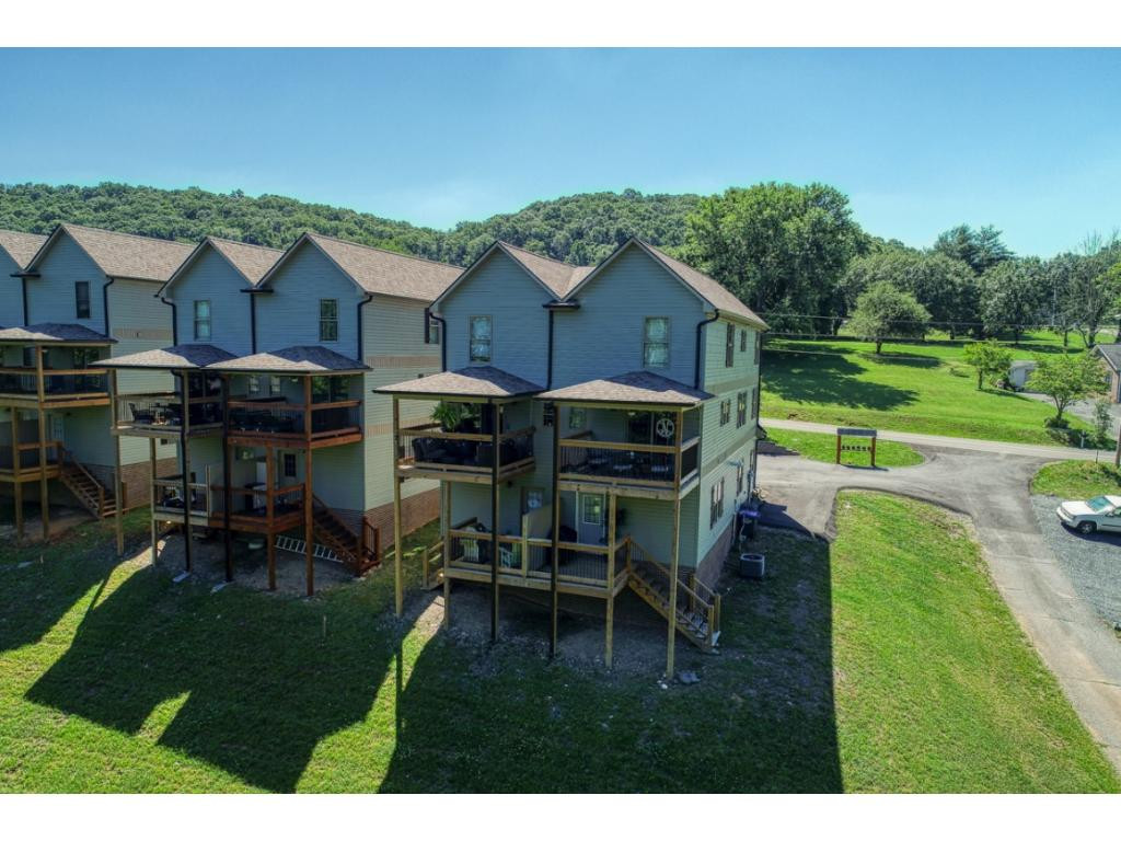 376 Rock Springs Road, Unit 2 Kingsport, TN 37663 - Photo 4 of 35 Photo 4