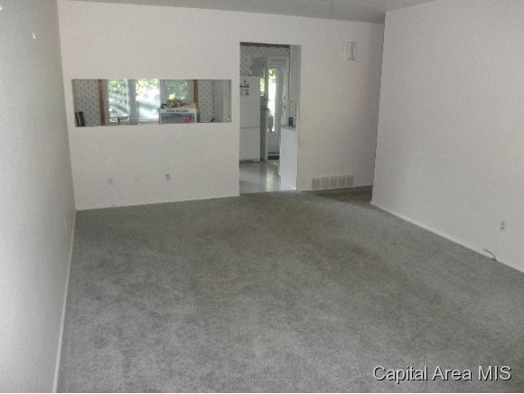 65 Kirkley Lane Springfield, IL 62704 - Photo 7 of 16 Gallery Image 7