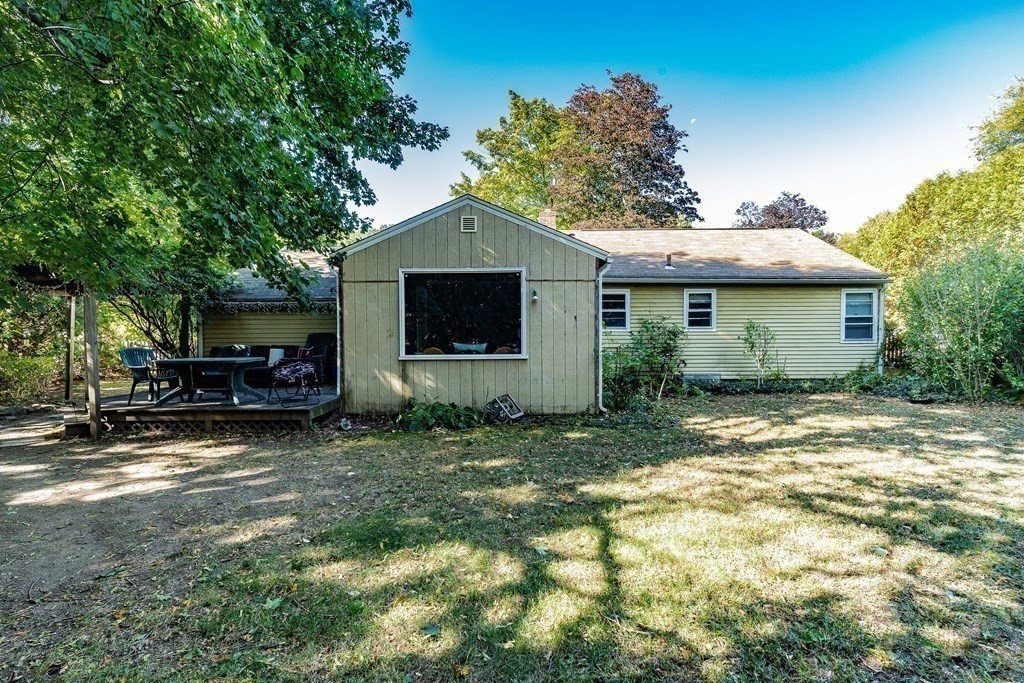 110 Talbot Road Springfield, MA 01119 - Photo 22 of 26