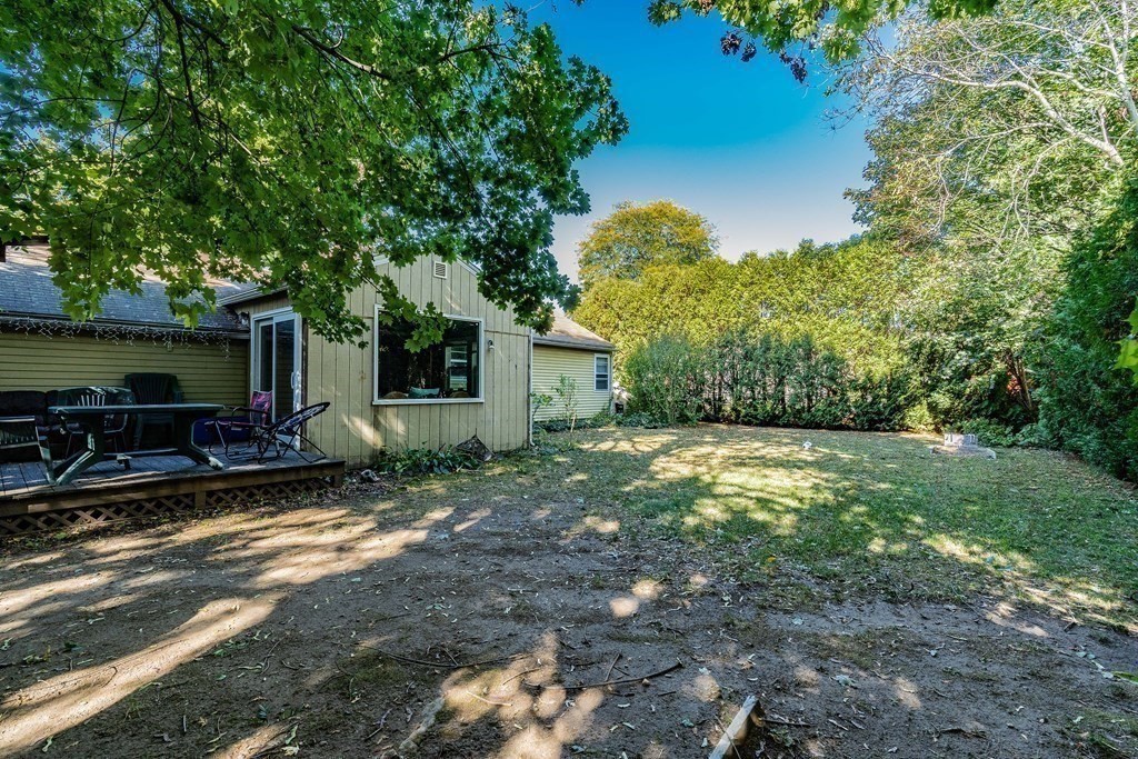 110 Talbot Road Springfield, MA 01119 - Photo 23 of 26