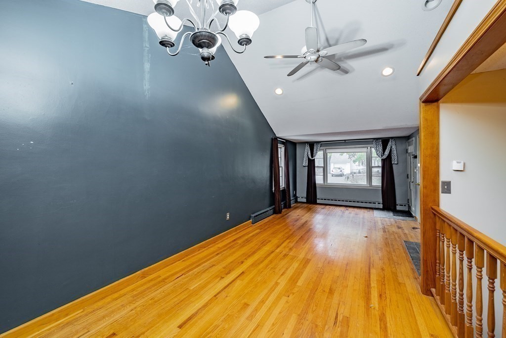110 Talbot Road Springfield, MA 01119 - Photo 4 of 26
