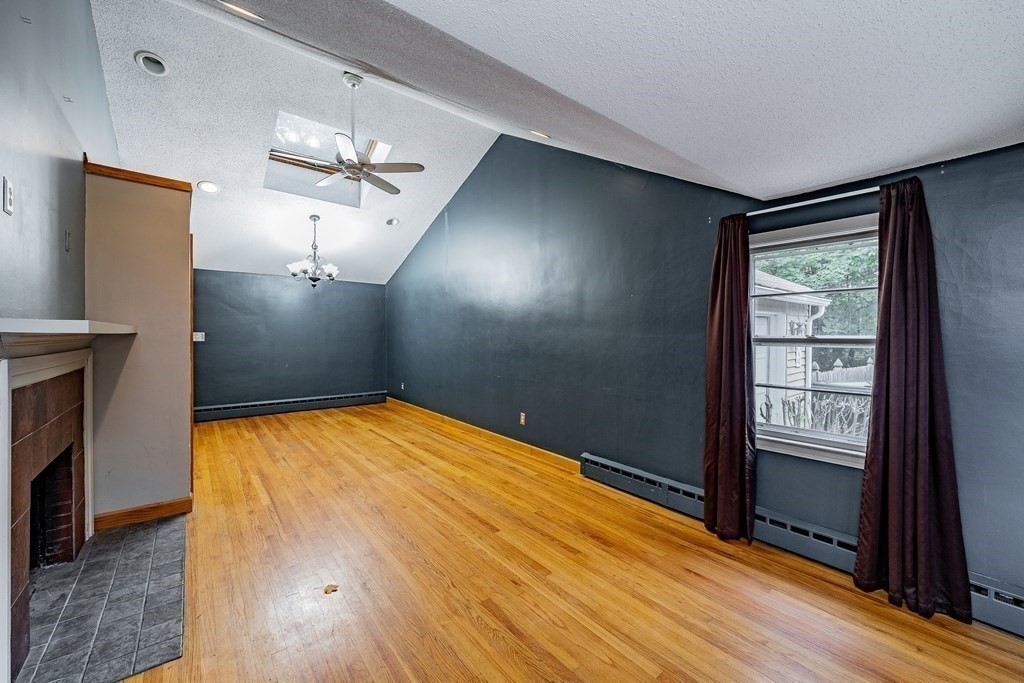 110 Talbot Road Springfield, MA 01119 - Photo 7 of 26