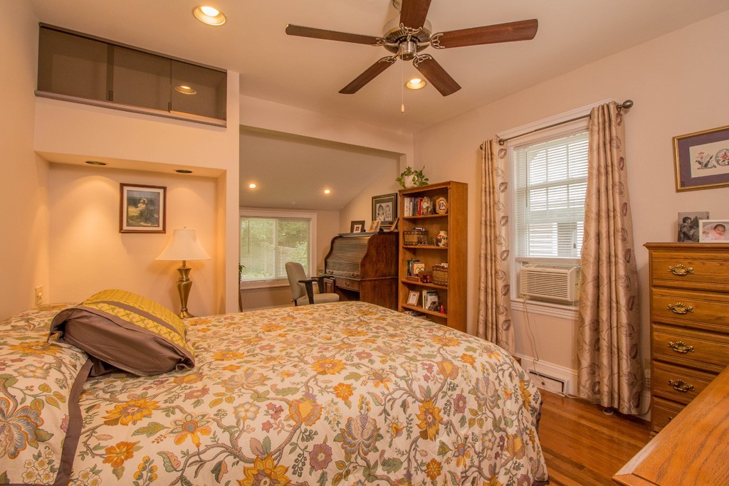 7 Apollo Road Worcester, MA 01605 - Photo 7 of 18 Gallery Image 7
