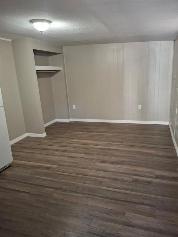 9109 Sunshine Boulevard New Port Richey, FL 34654 - Photo 3 of 5