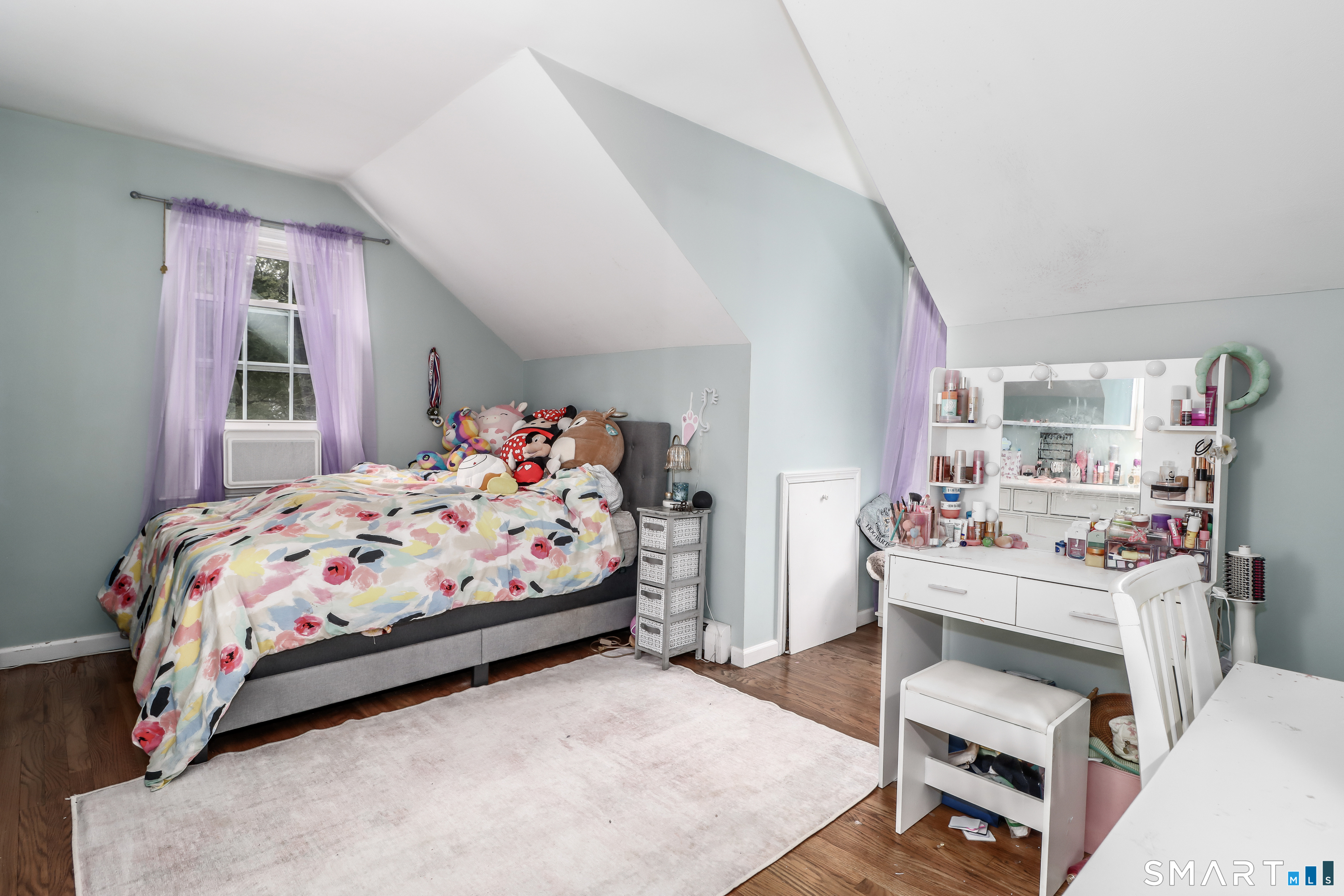 20 Puritan Valley Road Brookfield, CT 06804 - Photo 22 of 35 a bedroom with a bed and a desk