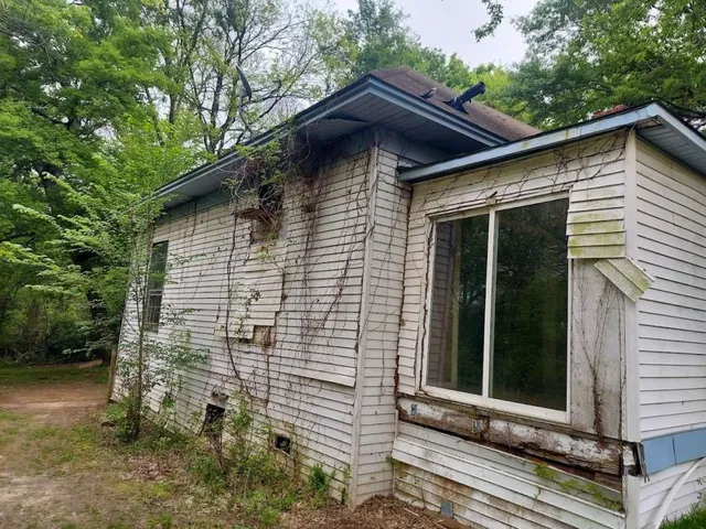 $53,999 | 404 North Frazier Street, Daingerfield, TX 75638