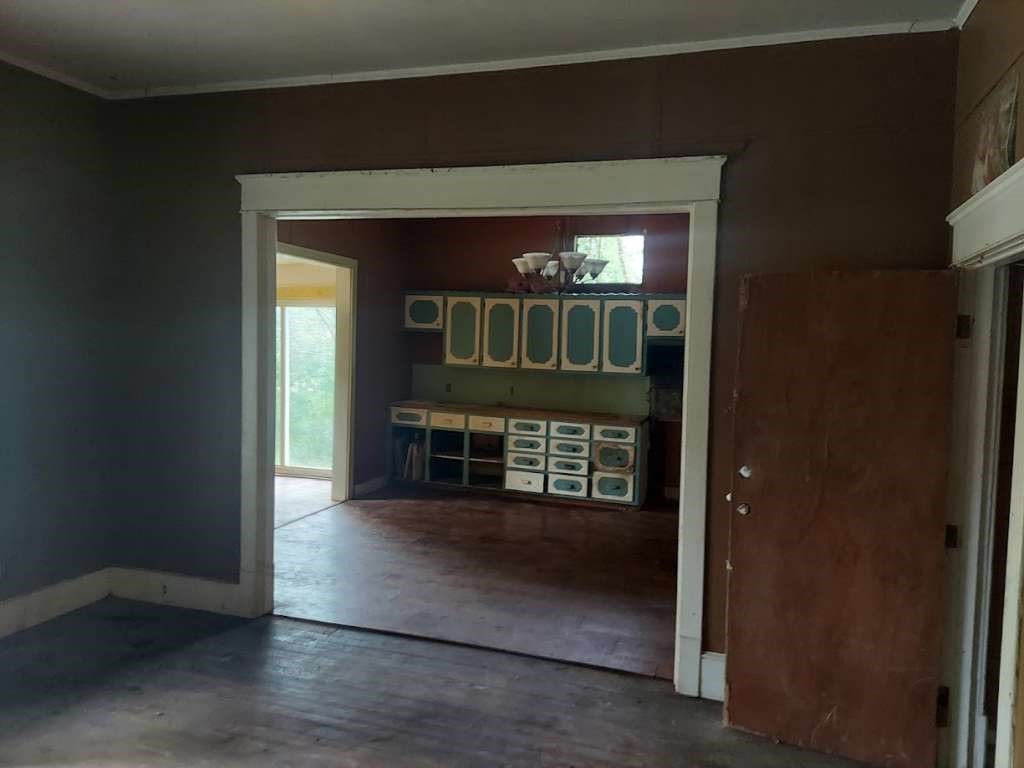 404 North Frazier Street Daingerfield, TX 75638 - Photo 4 of 12