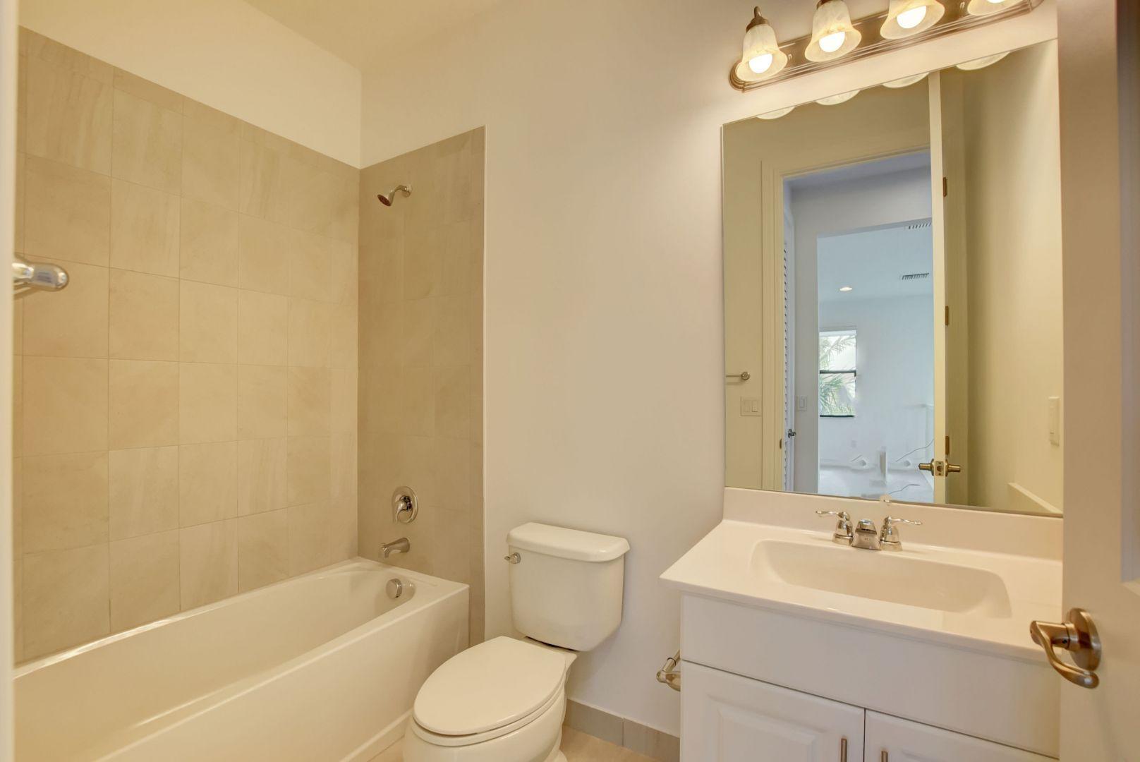 10142 Akenside Drive Boca Raton, FL 33428 - Photo 34 of 62 Bathroom 2