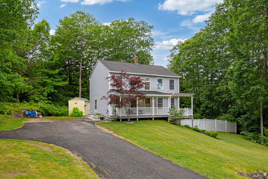 19 Fox Run Road Gray, ME 04039 - Photo 2 of 39 IMG_1109