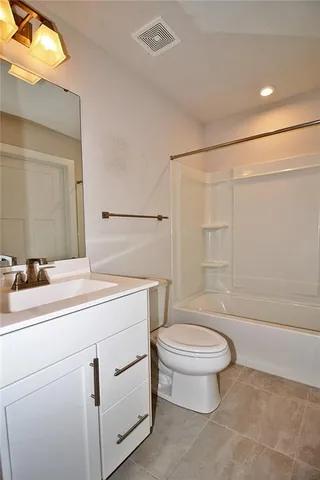 $624,900 | 340 Crossing Drive, Eighty Four, PA 15330