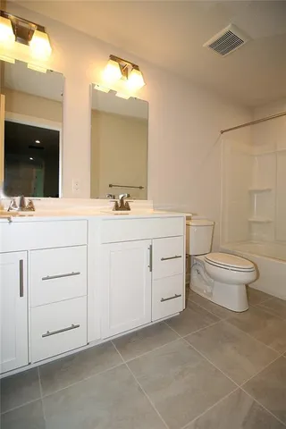 $624,900 | 340 Crossing Drive, Eighty Four, PA 15330