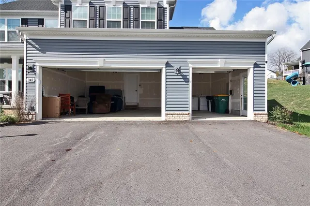 $624,900 | 340 Crossing Drive, Eighty Four, PA 15330