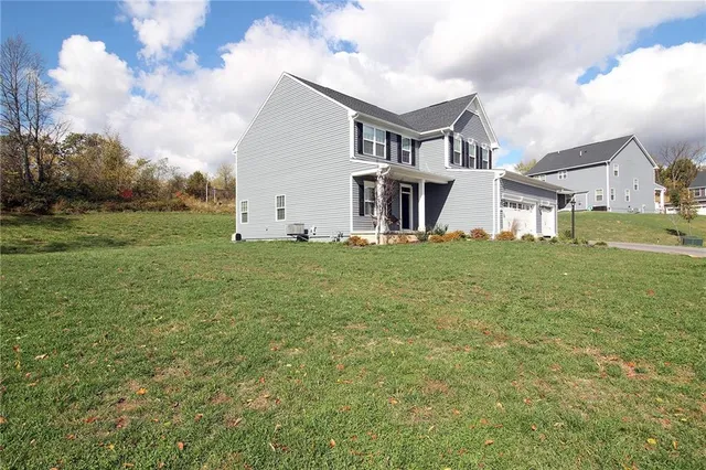 $624,900 | 340 Crossing Drive, Eighty Four, PA 15330