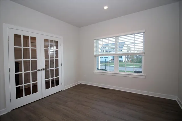 $624,900 | 340 Crossing Drive, Eighty Four, PA 15330