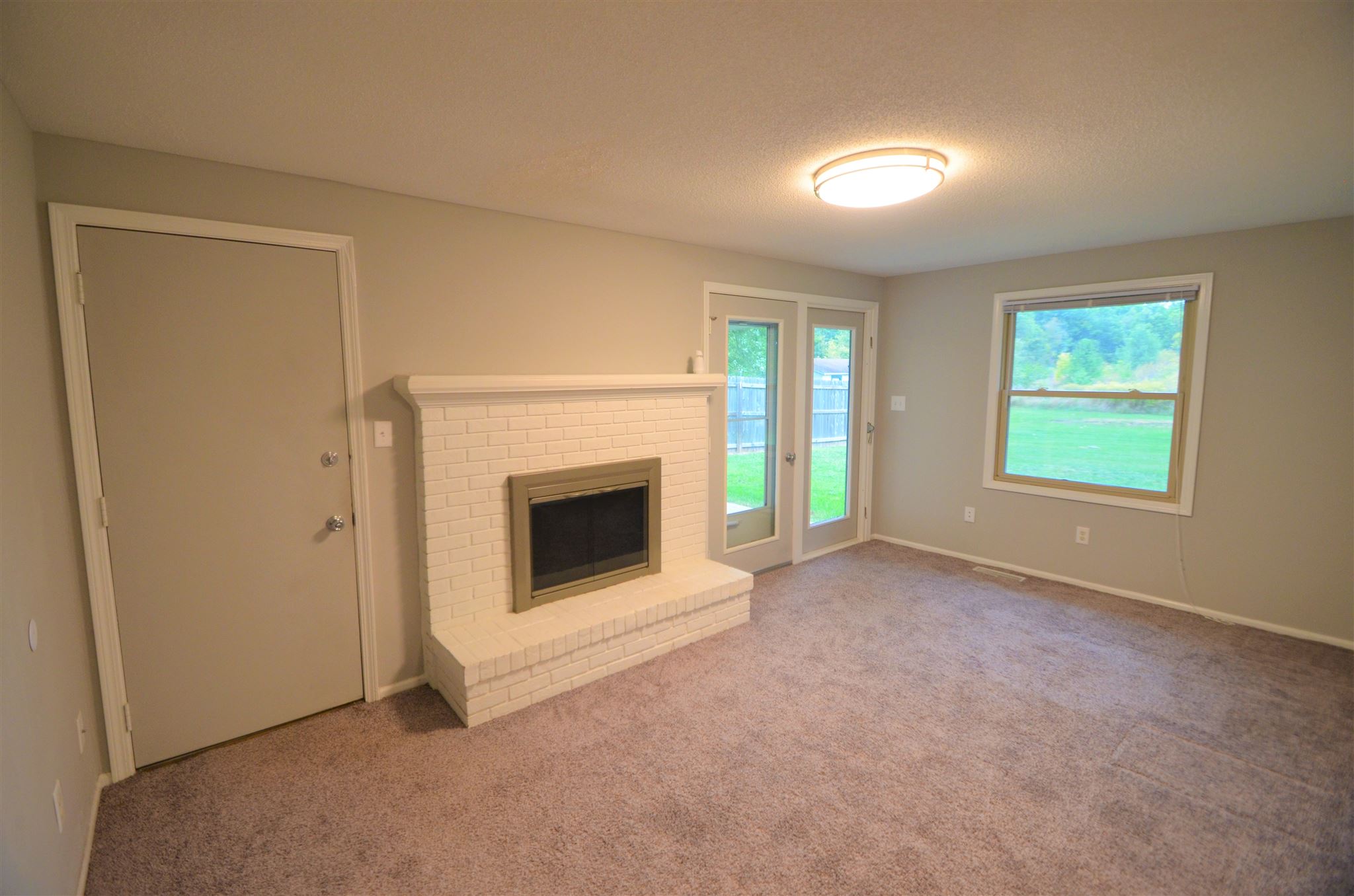 5205 Gombert Road Fort Wayne, IN 46816 - Photo 11 of 25