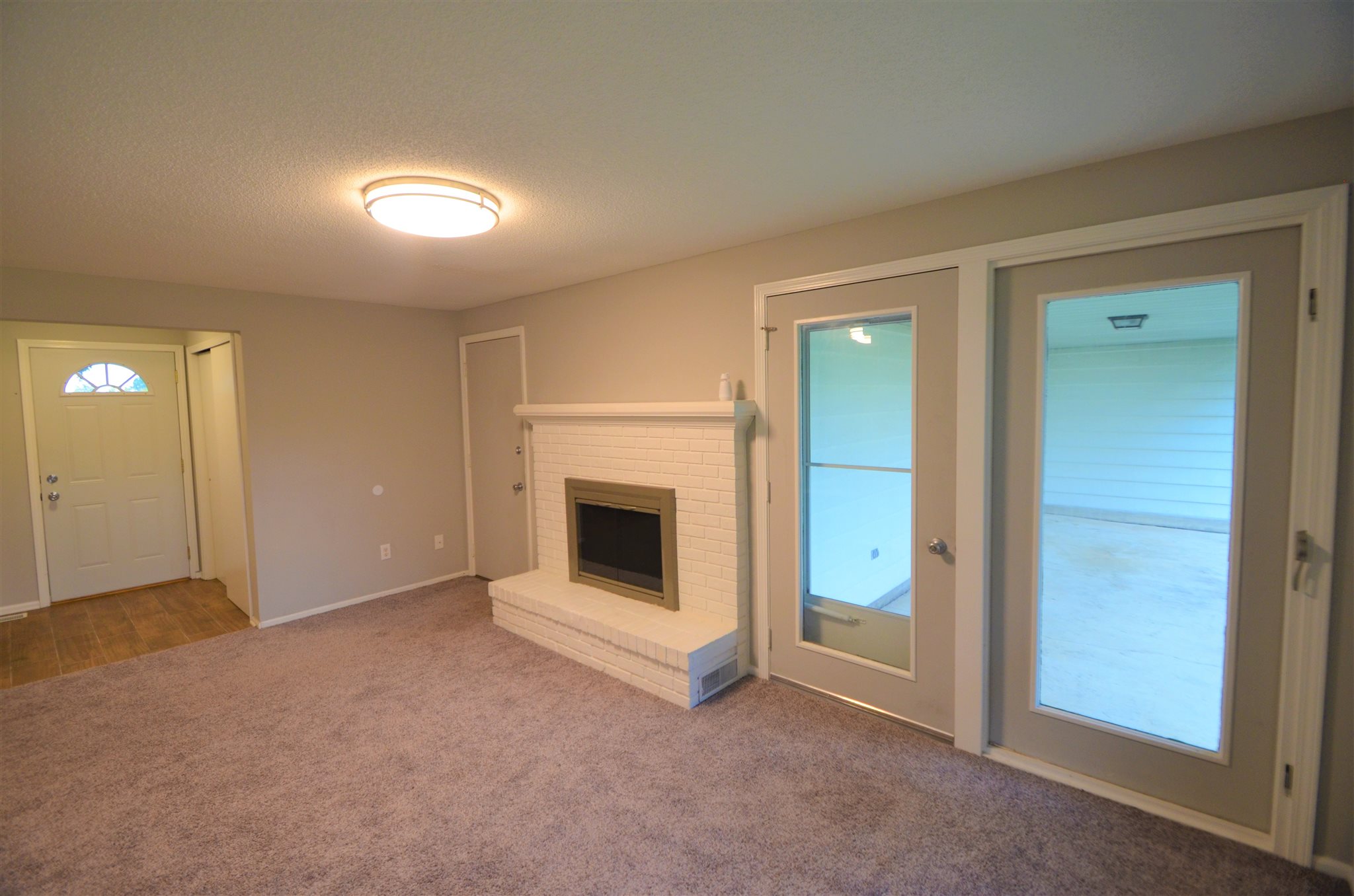 5205 Gombert Road Fort Wayne, IN 46816 - Photo 6 of 25