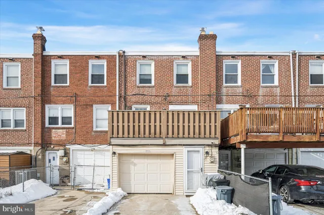 $255,000 | 2262 Dermond Avenue, Upper Darby, PA 19082