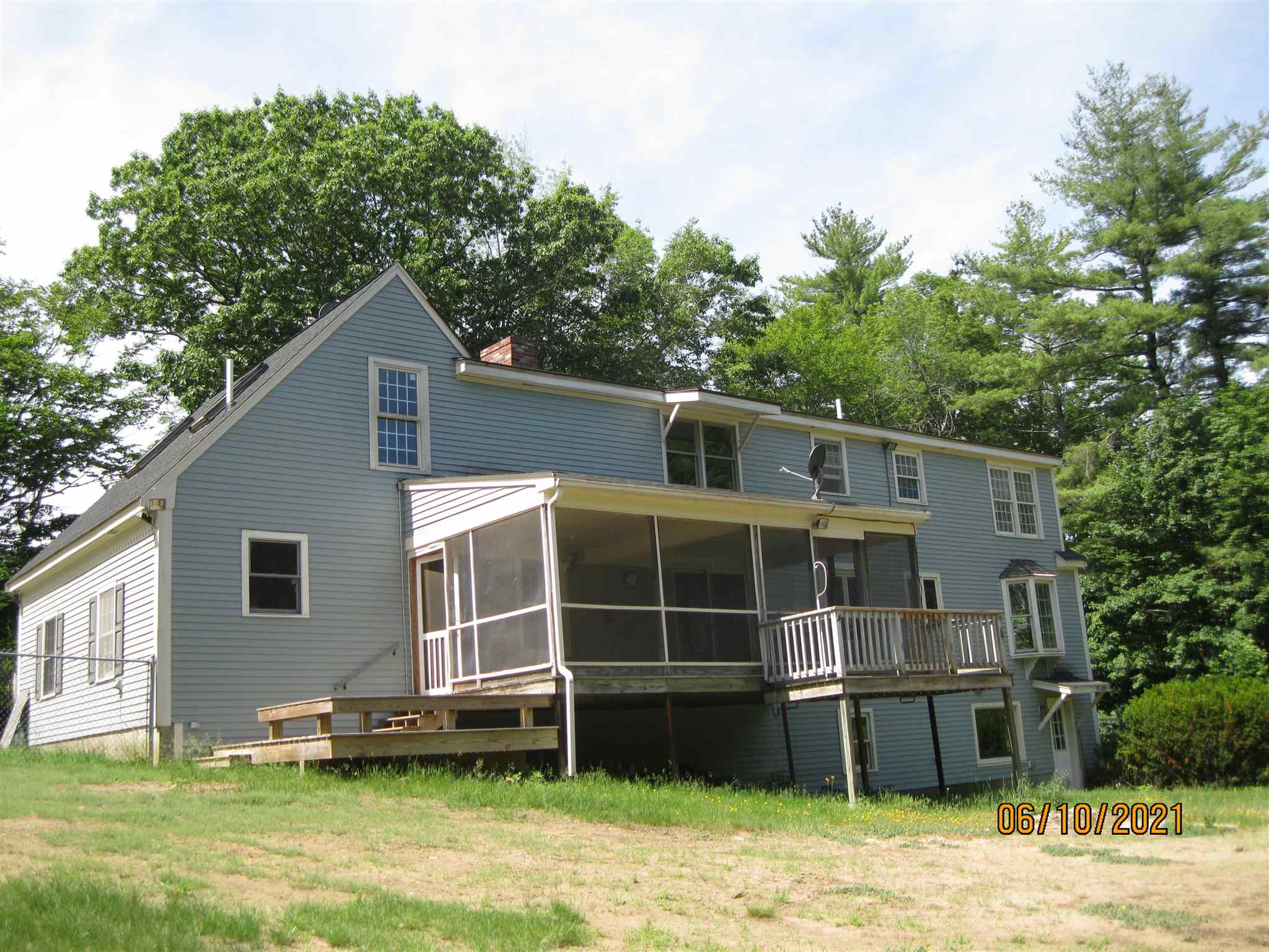 84 Thornton Road New Boston, NH 03070 - Photo 3 of 30