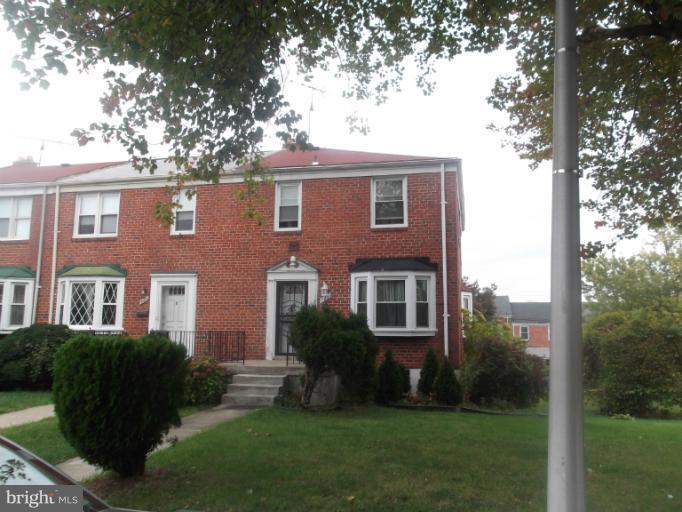 725 Stamford Road Baltimore, MD 21229 - Photo 1 of 1 Exterior (Front)