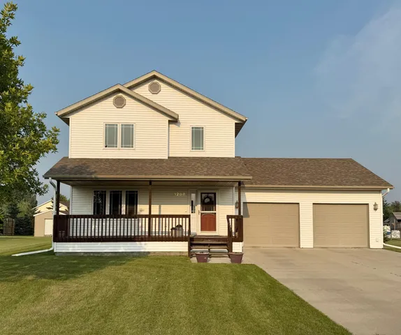 $313,000 | 1208 Wendt Drive, Thief River Falls, MN 56701