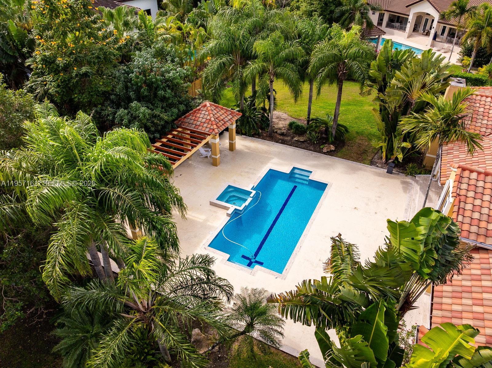 5770 Southwest 128th Street Pinecrest, FL 33156 - Photo 35 of 37