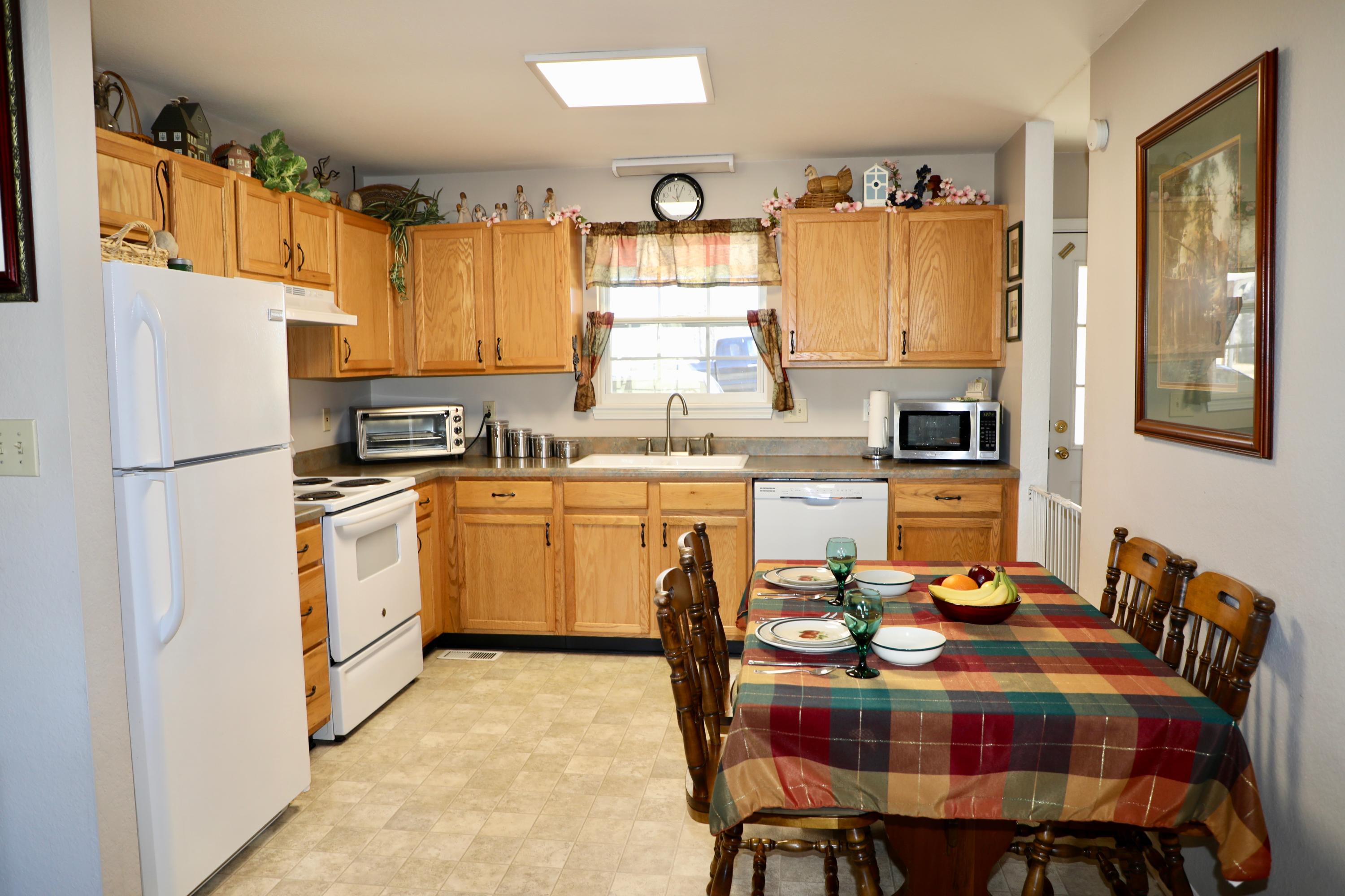 460 Sunnyside Road Sweetwater, TN 37874 - Photo 11 of 38 0Q1A0737