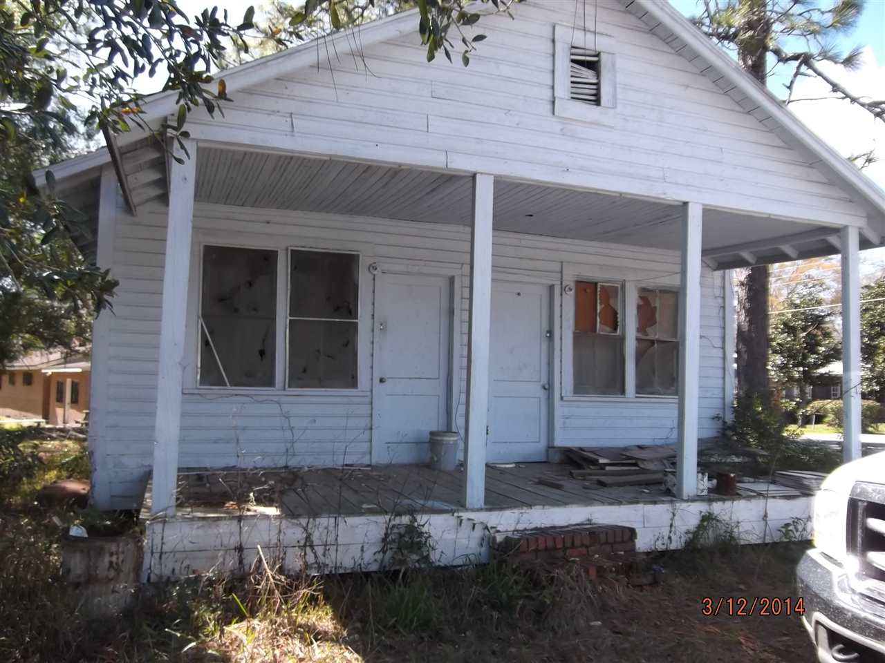 101 3rd Street Perry, FL 32348 - Photo 1 of 2 Gallery Image 1